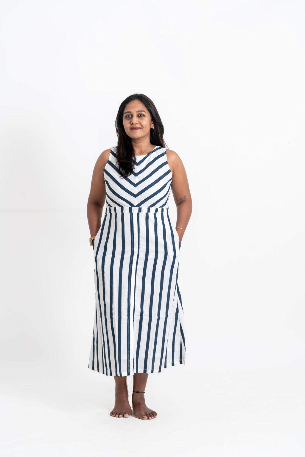 The Essence Dress Navy Blue – Organic Cotton